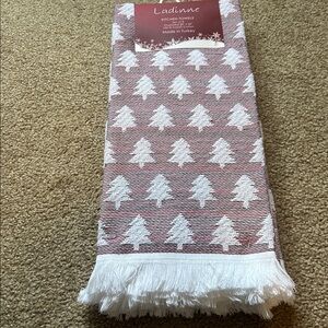 NEW Holiday Ladinne Fringe Kitchen Towels 100% Cotton set of 3